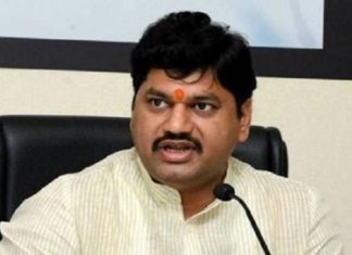 परदेशी शिष्यवृत्तीचा लाभ ऑनलाईन किंवा कॅम्पस पद्धतीने शिकणाऱ्या विद्यार्थ्यांनाही मिळणार – धनंजय मुंडे