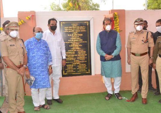 शेतकऱ्यांची फसवणूक टाळण्यासाठी विशेष कायदा करणार – गृहमंत्री अनिल देशमुख