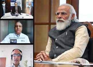 भारत होतो आहे जगाची वैद्यकशाळा