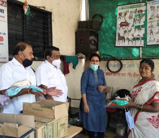 आरोग्य शिबीर आणि गरजेच्या वस्तूंचे वाटप