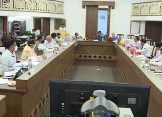 अतिवृष्टी व पुरपरिस्थितीमुळे झालेल्या नुकसानीचा केंद्रीय पथकाने घेतला आढावा