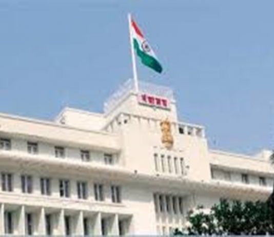 मराठा उमेदवारांना आर्थिकदृष्ट्या दुर्बल घटकाअंतर्गत आरक्षणाचा लाभ देण्याचा राज्य मंत्रिमंडळाचा निर्णय