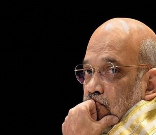 केंद्रीय गृहमंत्री अमित शहा यांची शेतकरी आंदोलनाच्या पार्श्वभूमीवर केंद्रीय मंत्र्यांबरोबर बैठक