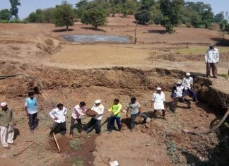 ग्रामस्थांच्या श्रमदानामळे नाशिक जिल्ह्याच्या म्हैसमाळ गावातील पाणी टंचाई दूर