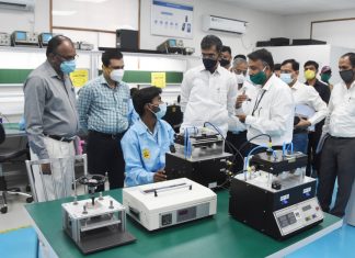 नवनवीन प्रगत व्यवसाय अभ्यासक्रम सुरु होण्यासाठी प्रयत्न करणार राज्यमंत्री शंभूराज देसाई