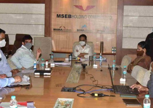 ऊर्जा विभागाच्या वीज कंपन्यांमध्ये प्रकल्पग्रस्तांना त्वरित सामावून घेण्याच्या प्रक्रियेस गती द्या – ऊर्जामंत्री डॉ. नितीन राऊत