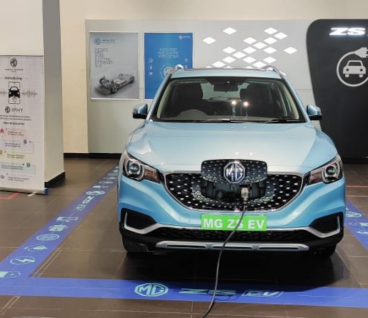 इलेक्ट्रिक वाहन घेण्याचे हे आहेत ५ फायदे