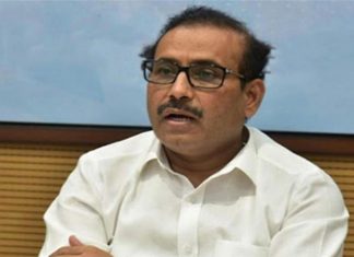 राज्यात पहिल्या टप्प्यात कोविड लसीकरणासाठी १६ लाख डोस लागणार असल्याची, आरोग्यमंत्री यांची माहिती