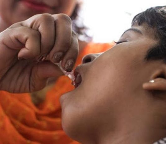 देशभरात आज ५ वर्षाखालच्या बालकांचं पोलिओ लसीकरण