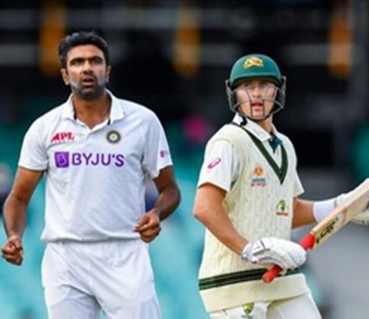 पावसाने बाधित तिसऱ्या क्रिकेट कसोटीत ऑस्ट्रेलियाच्या पहिल्या डावात २ गडी बाद १६६ धावा