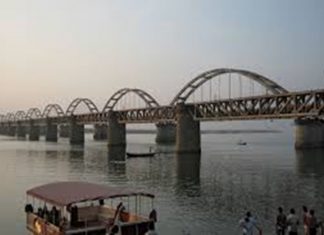 प्रदूषणामुळे गोदावरी नदीच्या पाण्यात ऑक्सिजनचं प्रमाण कमी