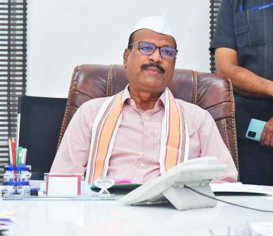 शासकीय निर्णयांची माहिती गावपातळीपर्यंत पोहोचवा – ग्रामविकास राज्यमंत्री अब्दुल सत्तार