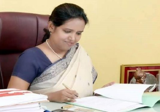 सावित्रीबाई फुले महिला शिक्षण दिन सर्वत्र साजरा करणार – शालेय शिक्षण मंत्री प्रा. वर्षा गायकवाड