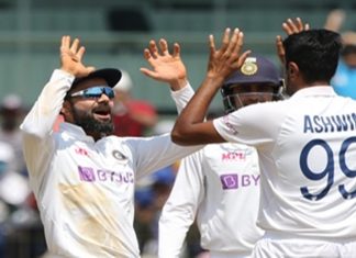 चेन्नई इथं झालेल्या दुसऱ्या कसोटी क्रिकेट सामन्यात भारताचा ३१७ धावांनी विजय