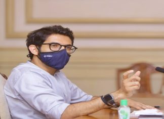 मुंबई उपनगर जिल्ह्यात बांधण्यात येणाऱ्या पोलीस ठाणे इमारतींच्या कामाचा आदित्य ठाकरे यांनी घेतला आढावा