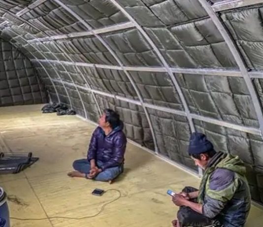 संशोधक-तंत्रज्ञ सोनम वाँगचूक यांचं मुख्यमंत्री उद्धव ठाकरे यांनी केलं अभिनंदन