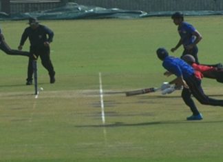 विजय हजारे करंडक क्रिकेट स्पर्धेतला अंतिम सामना मुंबई आणि उत्तर प्रदेशमध्ये होणार