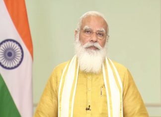 कष्टकरी शेतकऱ्यांच्या आर्थिक हितांचं रक्षण करण्यासाठी प्रधानमंत्री पीक विमा योजना महत्त्वाची – नरेंद्र मोदी