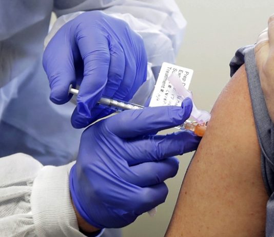 लसीकरणात महाराष्ट्र देशात पहिल्या क्रमाकांवर