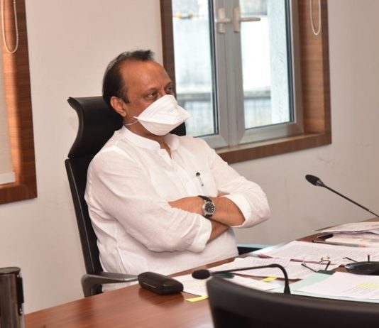 पुणे जिल्ह्यात कोरोना प्रतिबंधक नियमांचं पालन व्हावं यासाठी ठोस उपाययोजना करायचे निर्देश – अजित पवार