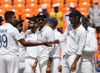 पहिल्या डावात भारताची इंग्लंडवर १६० धावांची आघाडी