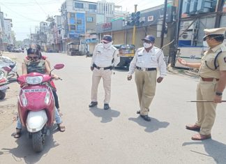 वाढत्या कोरोना संसर्गाच्या पार्श्वभूमीवर अनेक राज्यात वाढते निर्बंध