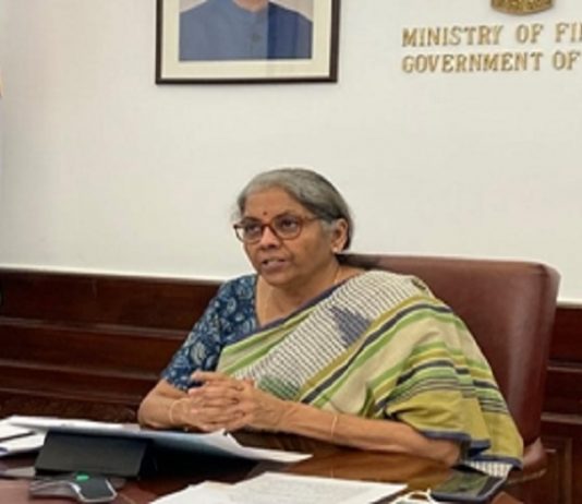 अल्प बचत योजनांच्या व्याजदरात बदल करण्यासंदर्भातला आदेश रद्द