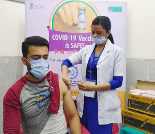 राज्यात ११ हजार ४९२ लाभार्थ्यांचे लसीकरण