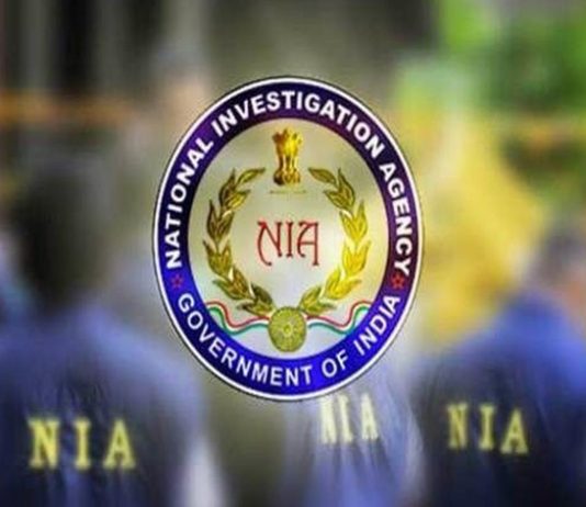 मुंबईतल्या अँटिला स्फोटक प्रकरणी एनआयएकडून पोलीस निरीक्षकाला अटक