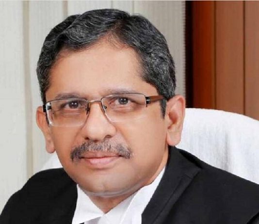 न्यायमूर्ती एन. व्ही.रमण यांनी घेतली भारताचे 48 वे सरन्यायाधीश म्हणून शपथ