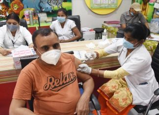 राज्याला दर आठवड्याला लसीच्या किमान 35,00,000 मात्रांची गरज