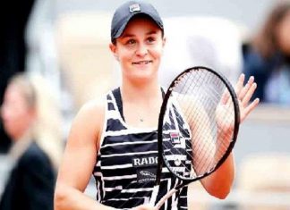 मायामी खुल्या टेनिस स्पर्धेत अव्वल मानांकित ऍशले बार्टीला सलग दुसऱ्यांदा महिला एकेरीचा मुकुट