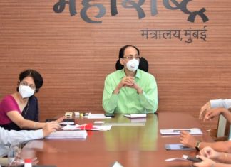 राज्यात दररोज ४ लाखांहून अधिक नागरिकांचे लसीकरण