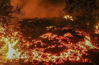 कांगो प्रजासत्ताकात माऊंट नायीरागोंगोवरील ज्वालामुखी सक्रिय
