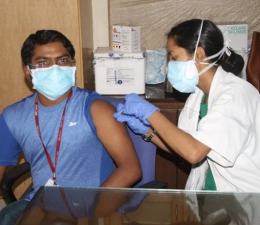 राष्ट्रीय जलविद्युत निर्मिती प्राधिकरणाने केली लसीकरणाची मोहीम सुरू