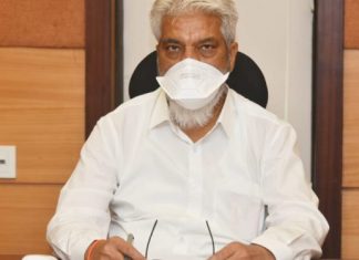 स्थानिक स्तरावरील लॉकडाऊनमध्ये बियाण्यांचा पुरवठा सुरळीत ठेवण्यासाठी जिल्हाधिकारी व पोलीस प्रशासनासोबत समन्वय ठेवा – कृषीमंत्री दादाजी भुसे यांचे कृषी विभागाला निर्देश