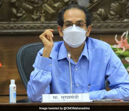 ग्रामीण भागातील आरोग्य केंद्राच्या पायाभूत सुविधांची बांधकामे पूर्णत्वाला नेण्याच्या मुख्यमंत्र्यांच्या सूचना