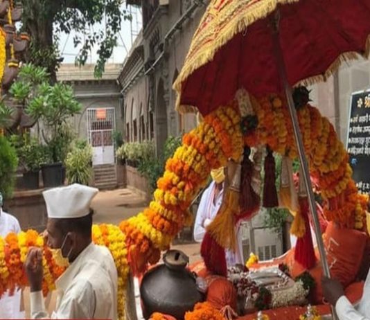 आषाढी वारीसाठी संत तुकाराम महाराज आणि ज्ञानेश्वर माउलींच्या पालख्यांचे १ आणि २ जुलै रोजी प्रस्थान