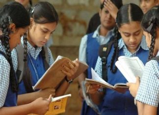 सीबीएसई १२ वीच्या विद्यार्थ्यांचं मूल्यमापनासाठी समिती स्थापन