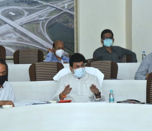 चालू शैक्षणिक वर्षात अभियांत्रिकी विद्यार्थ्यांना शिकवणी शुल्काव्यतिरिक्त इतर शुल्कात सूट मिळणार