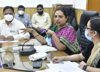 पंचनामे, सर्वेक्षणाची प्रक्रिया ‘मिशनमोड’वर पूर्ण करा – पालकमंत्री ॲड. यशोमती ठाकूर