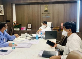 प्रशासकीय यंत्रणांनी समन्वयाने विकासकामे पूर्ण करावी – उच्च व तंत्रशिक्षणमंत्री उदय सामंत