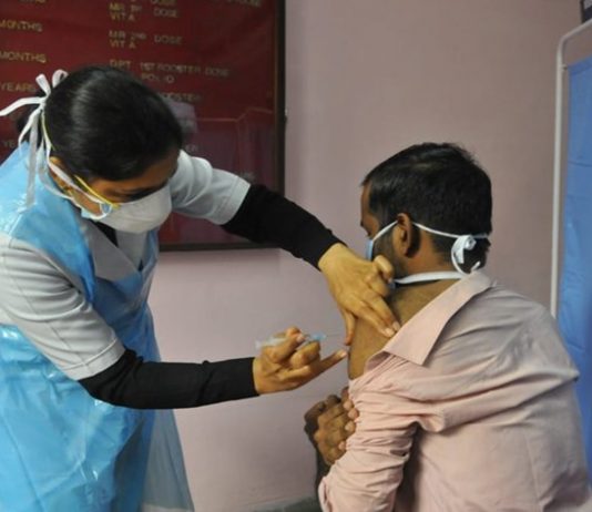 भारताने कोविड प्रतिबंधक लसीकरणात ३८ कोटींचा टप्पा केला पार