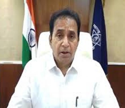 माजी गृहमंत्री अनिल देशमुख यांच्या घरांवर सक्तवसुली संचालनालयाचे छापे