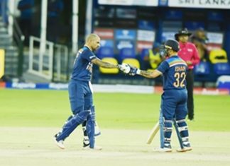 श्रीलंकेविरूद्धचा पहिला एकदिवसीय क्रिकेट सामना भारतानं जिंकला