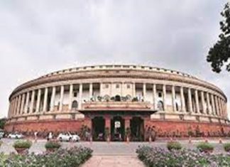 विरोधकांनी केलेल्या गदारोळामुळे आजही संसदेच्या दोन्ही सभागृहाचे कामकाज दुपारी दोन वाजेपर्यंत तहकूब