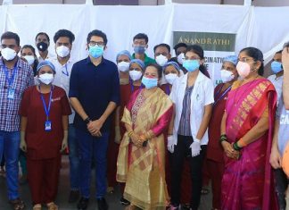 वरळी येथील लसीकरण शिबिरांना मंत्री आदित्य ठाकरे यांची भेट