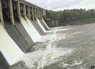 गेल्या तीन दिवसांपासून सुरु असलेल्या पावसामुळे मराठवाड्यातील धरणांच्या जलसाठ्यात वाढ