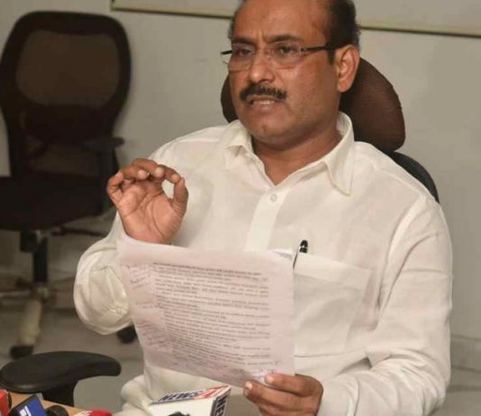 आरोग्य विभागाच्या परीक्षेसाठी तयारी पूर्ण; उमेदवारांनी अफवांवर विश्वास ठेवू नये – सार्वजनिक आरोग्यमंत्री राजेश टोपे यांचे आवाहन