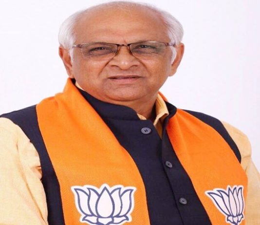 भूपेंद्र पटेल यांनी गुजरातच्या मुख्यमंत्रीपदाची घेतली शपथ